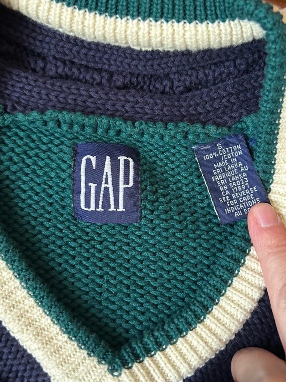 Gap 90s Vintage Oversized Green V-Neck Cotton Sweater - Picture 3 of 5